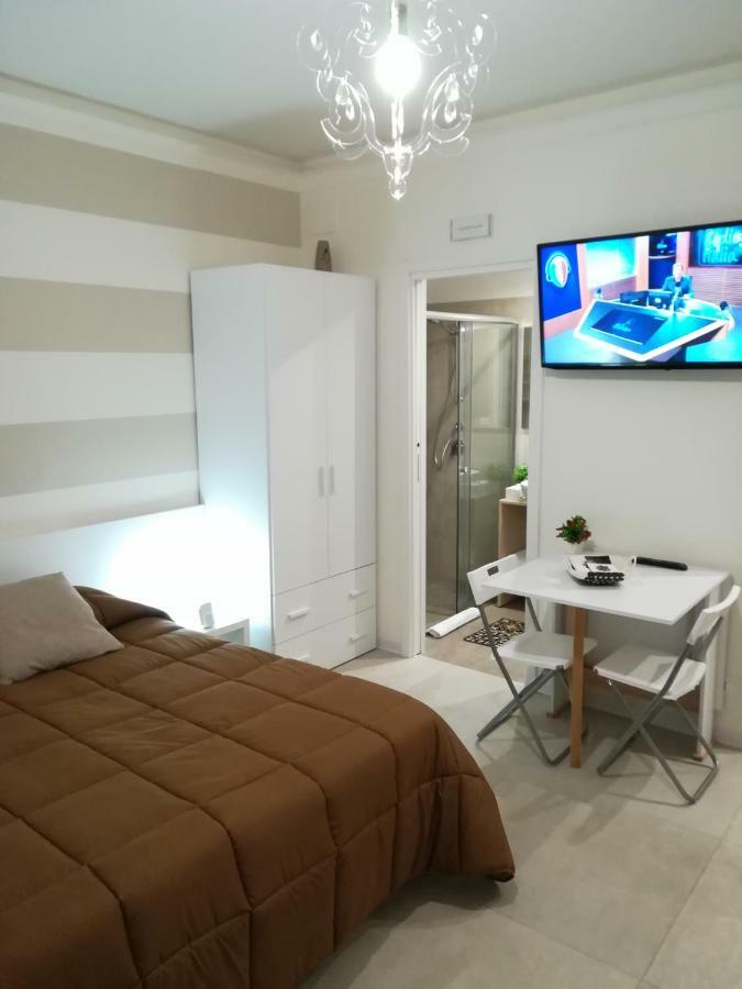 Guest House B&B Via Marina Reggio di Calabria Bagian luar foto