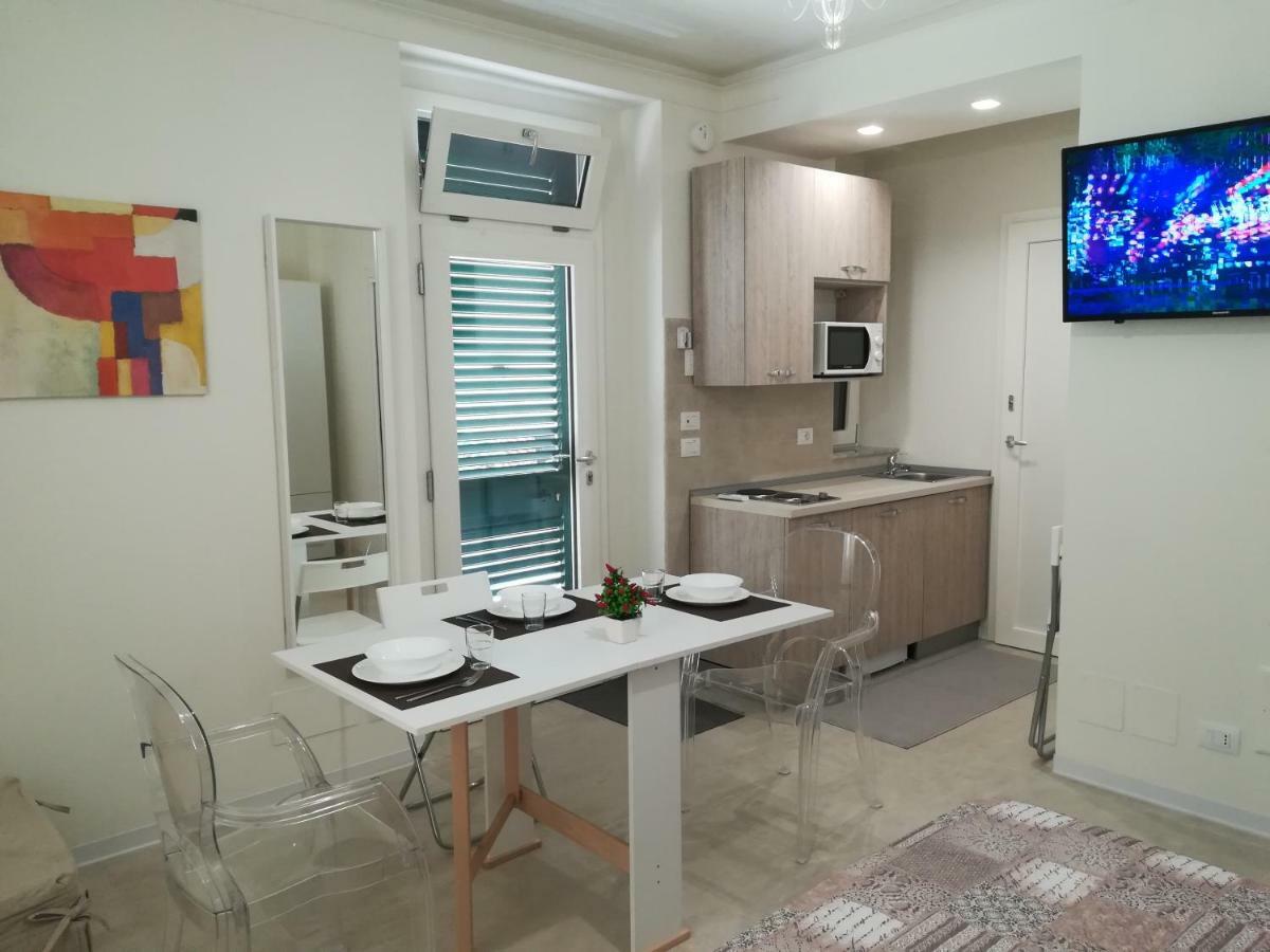 Guest House B&B Via Marina Reggio di Calabria Bagian luar foto