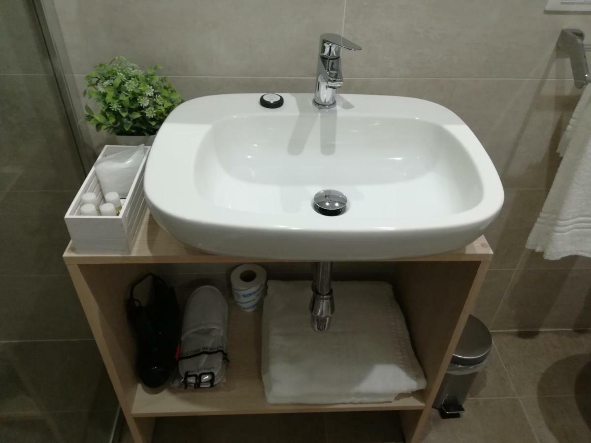 Guest House B&B Via Marina Reggio di Calabria Bagian luar foto