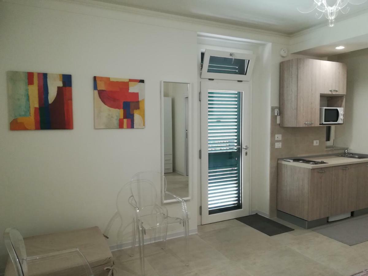 Guest House B&B Via Marina Reggio di Calabria Bagian luar foto