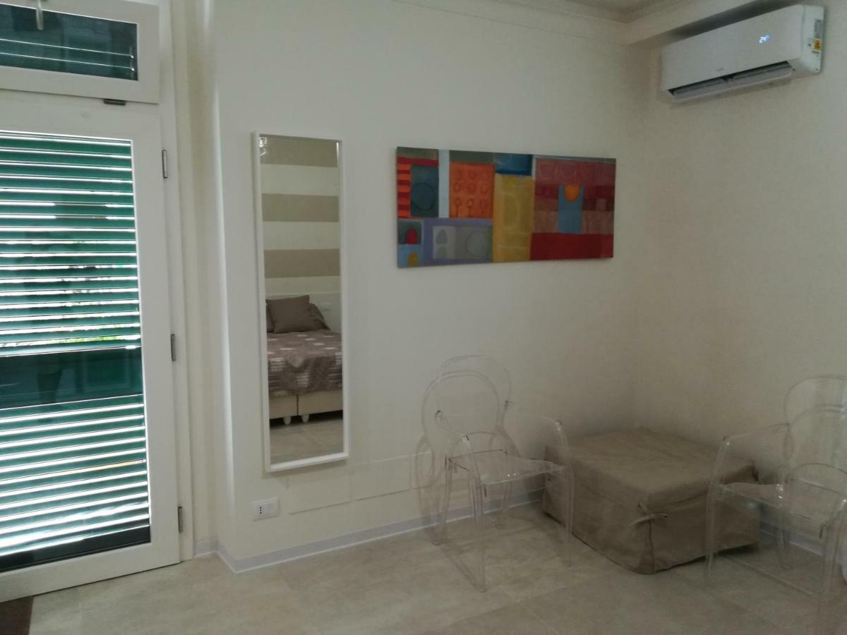 Guest House B&B Via Marina Reggio di Calabria Bagian luar foto
